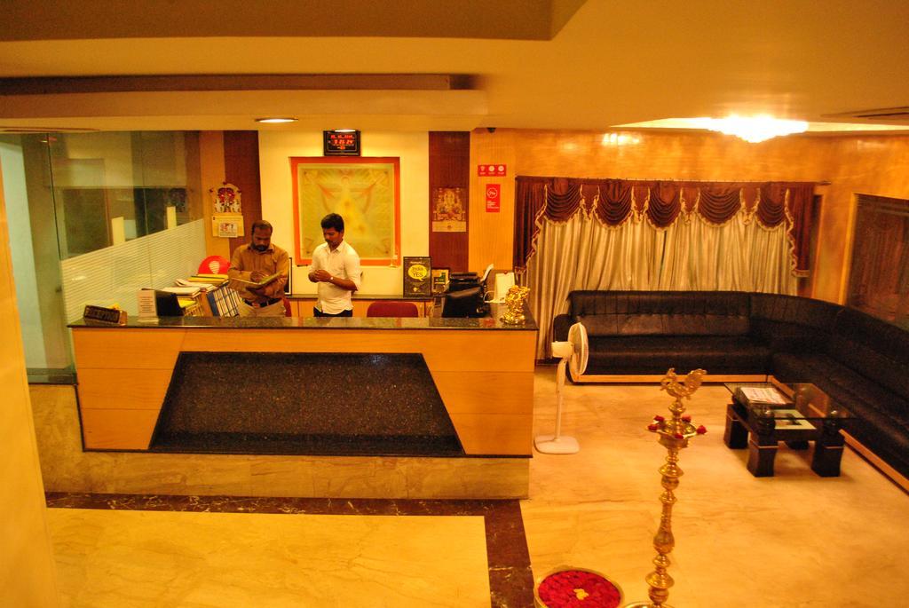 Hotel Sona'S Tiruchirappalli Exterior foto